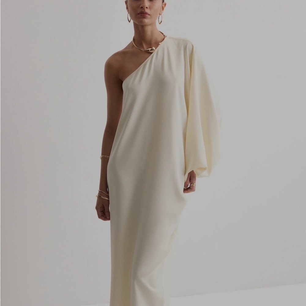 MANGO COLLARED DRESS PUFFED SLEEVE IN CREAM BRAND NEW WITH TAGS
